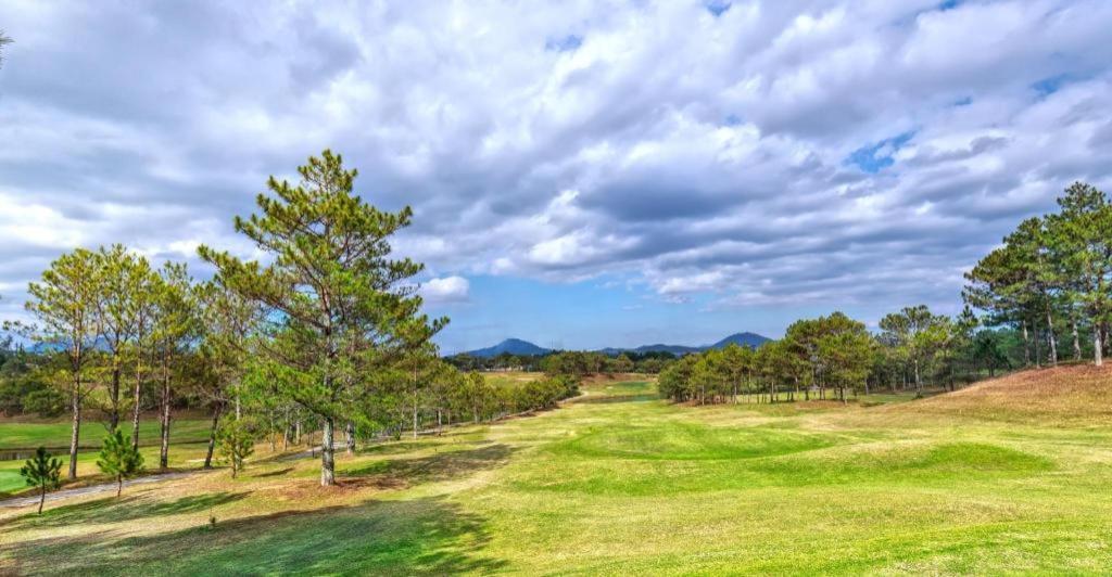 Pinus Hotel Dalat Luaran gambar