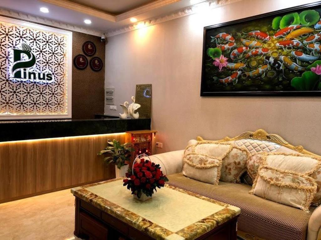 Pinus Hotel Dalat Luaran gambar
